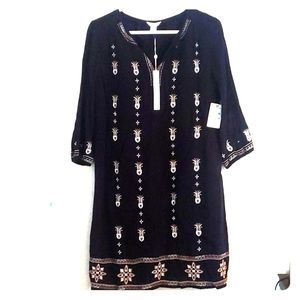 Black dress with print and collar design